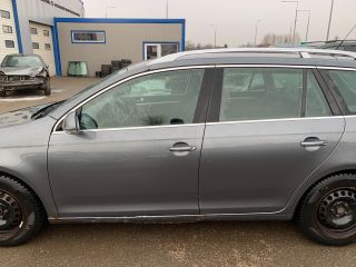 bontott VW GOLF V Bal első Csonkállvány Kerékaggyal