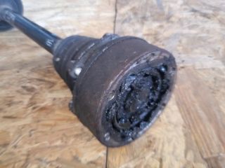 bontott VW GOLF V Bal Féltengely