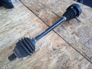 bontott VW GOLF V Bal Féltengely