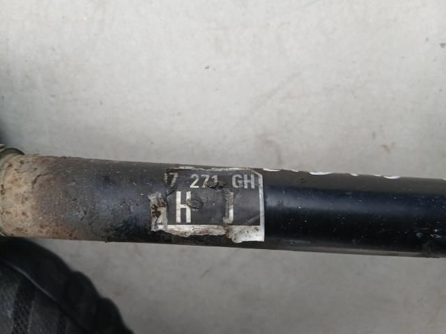 bontott VW GOLF V Bal Féltengely