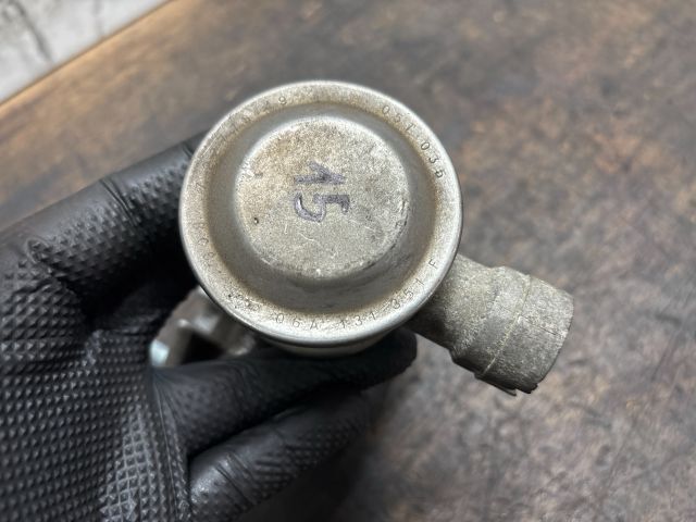 bontott VW GOLF V EGR / AGR Szelep