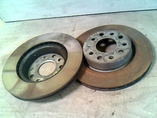 bontott VW GOLF V Első Pár Féktárcsa