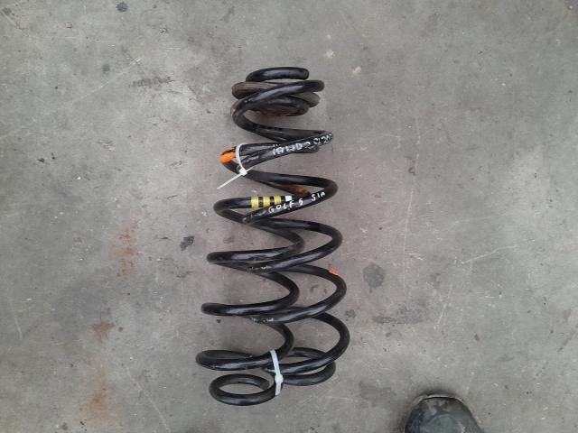 bontott VW GOLF V Első Rugó Pár