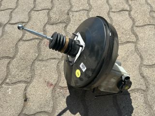 bontott VW GOLF V Fékrásegítő