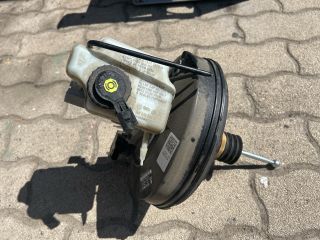 bontott VW GOLF V Fékrásegítő