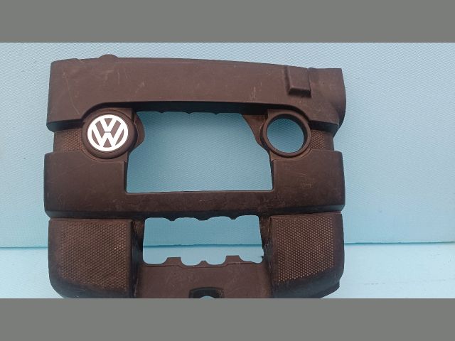 bontott VW GOLF V Felső Motorburkolat
