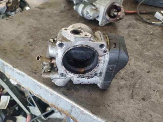 bontott VW GOLF V Fojtószelep (Elektromos)