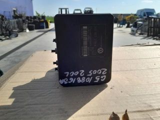 bontott VW GOLF V ABS Kocka