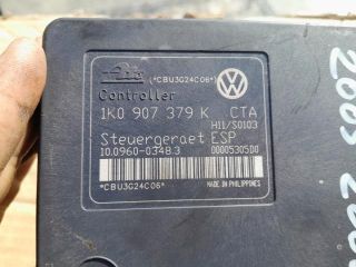 bontott VW GOLF V ABS Kocka