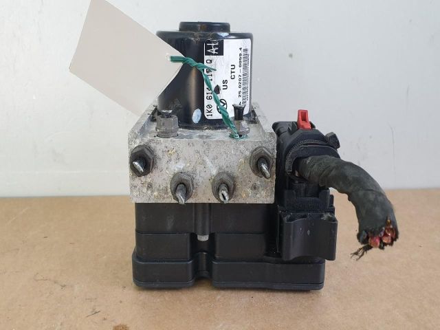 bontott VW GOLF V ABS Kocka