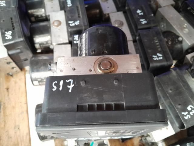 bontott VW GOLF V ABS Kocka