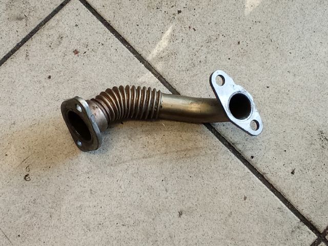 bontott VW GOLF V EGR Hűtő Cső