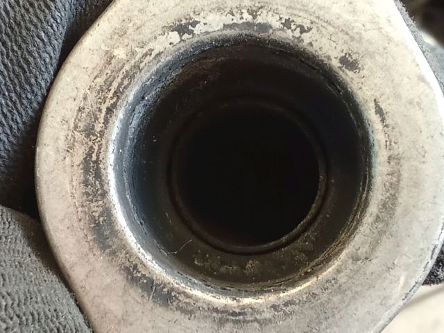 bontott VW GOLF V EGR Hűtő Cső