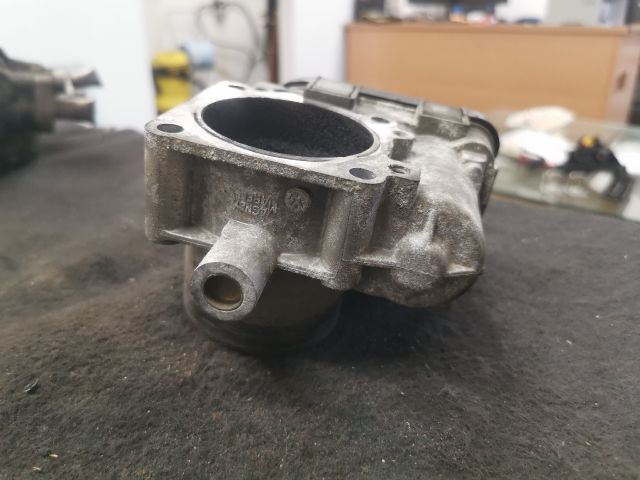 bontott VW GOLF V Fojtószelep (Elektromos)