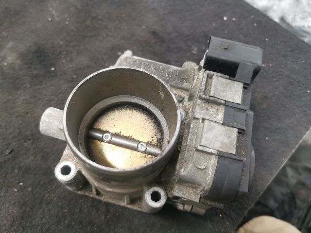 bontott VW GOLF V Fojtószelep (Elektromos)