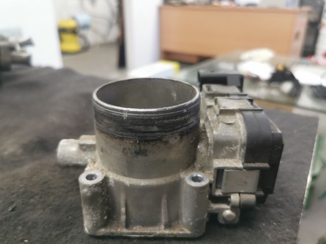 bontott VW GOLF V Fojtószelep (Elektromos)