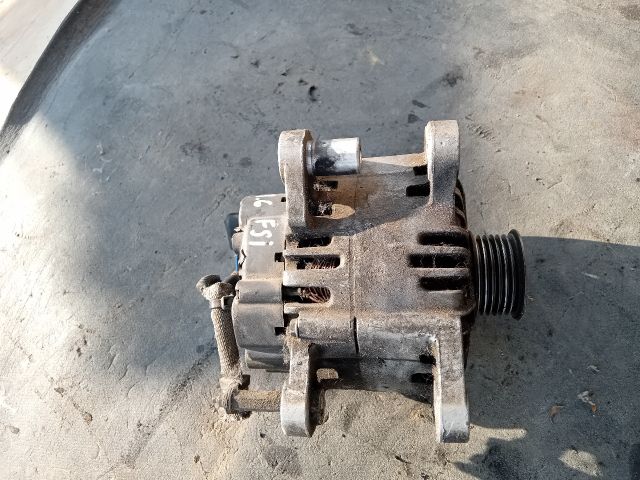 bontott VW GOLF V Generátor