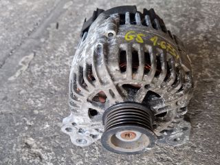bontott VW GOLF V Generátor
