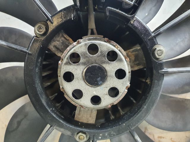 bontott VW GOLF V Hűtőventilátor