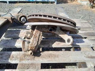 bontott VW GOLF V Jobb első Csonkállvány