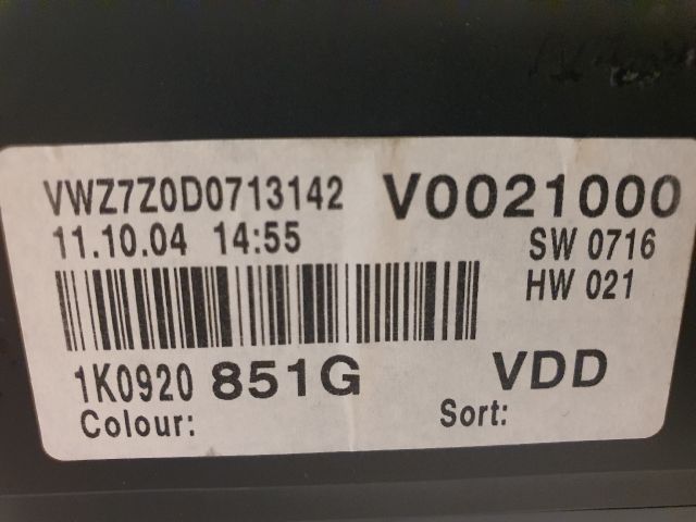 bontott VW GOLF V Kilométeróra