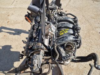 bontott VW GOLF V Komplett Motor (Segédberendezésekkel)