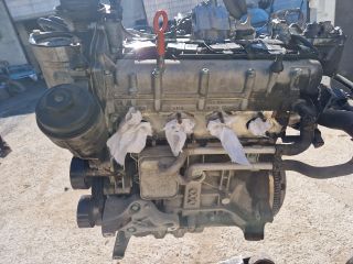 bontott VW GOLF V Komplett Motor (Segédberendezésekkel)