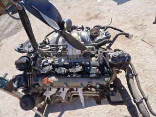 bontott VW GOLF V Komplett Motor (Segédberendezésekkel)