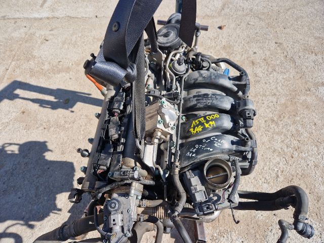 bontott VW GOLF V Komplett Motor (Segédberendezésekkel)