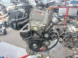 bontott VW GOLF V Komplett Motor (Segédberendezésekkel)