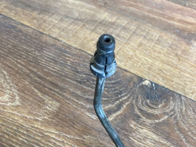 bontott VW GOLF V Kuplung Cső