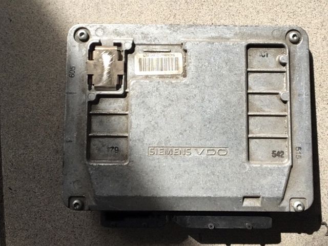 bontott VW GOLF V Motorvezérlő