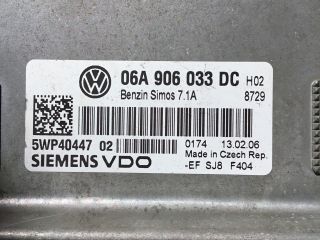 bontott VW GOLF V Motorvezérlő