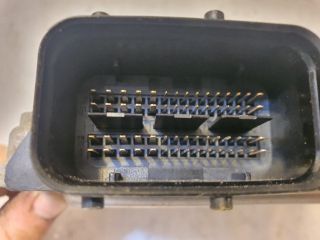 bontott VW GOLF V Motorvezérlő