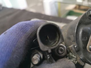 bontott VW GOLF V Önindító