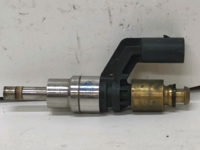 bontott VW GOLF V Porlasztó (1 db)