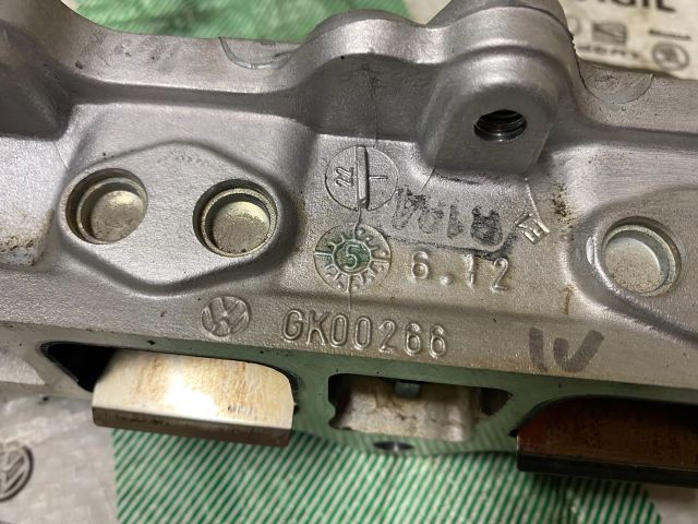 bontott VW GOLF V Szívósor