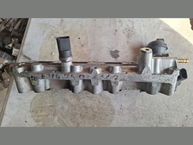 bontott VW GOLF V Szívósor