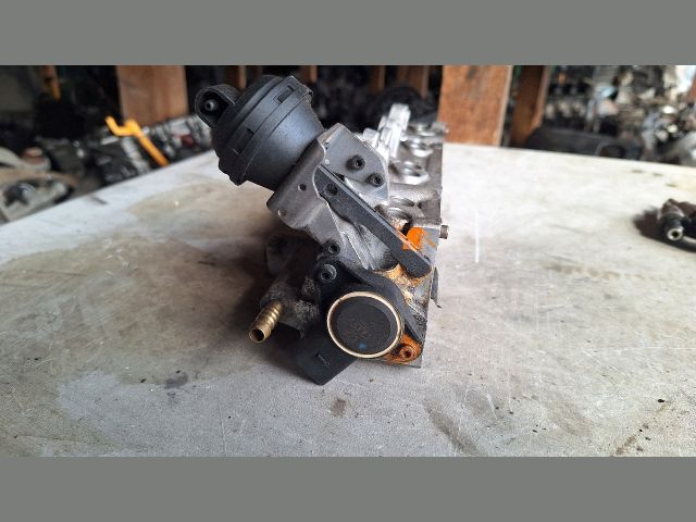 bontott VW GOLF V Szívósor