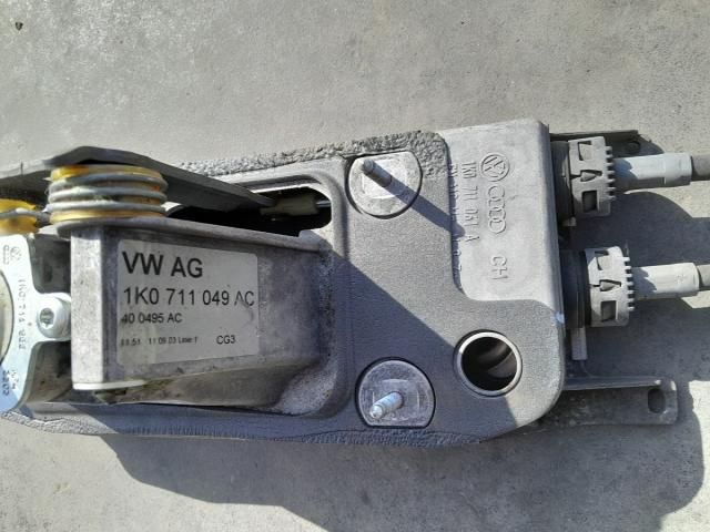 bontott VW GOLF V Váltó Kulissza