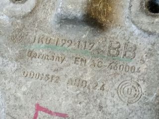 bontott VW GOLF V Váltó Tartó Bak (Pozíciófüggetlen)