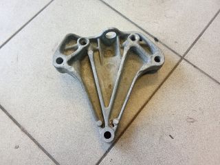 bontott VW GOLF V Váltó Tartó Bak (Pozíciófüggetlen)