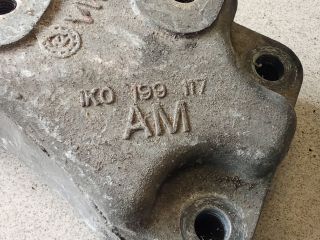 bontott VW GOLF V Váltó Tartó Bak (Pozíciófüggetlen)