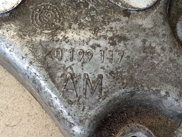 bontott VW GOLF V Váltó Tartó Bak (Pozíciófüggetlen)