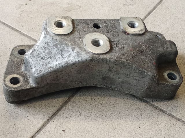 bontott VW GOLF V Váltó Tartó Bak (Pozíciófüggetlen)