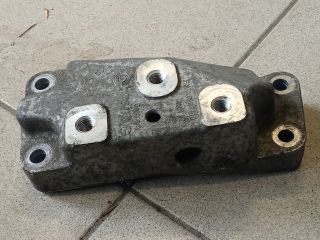 bontott VW GOLF V Váltó Tartó Bak (Pozíciófüggetlen)