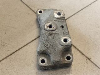 bontott VW GOLF V Váltó Tartó Bak (Pozíciófüggetlen)