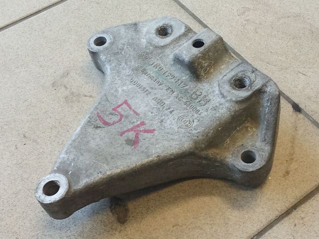 bontott VW GOLF V Váltó Tartó Bak (Pozíciófüggetlen)