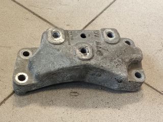 bontott VW GOLF V Váltó Tartó Bak (Pozíciófüggetlen)