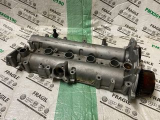 bontott VW GOLF V Vezérműtengely Házzal